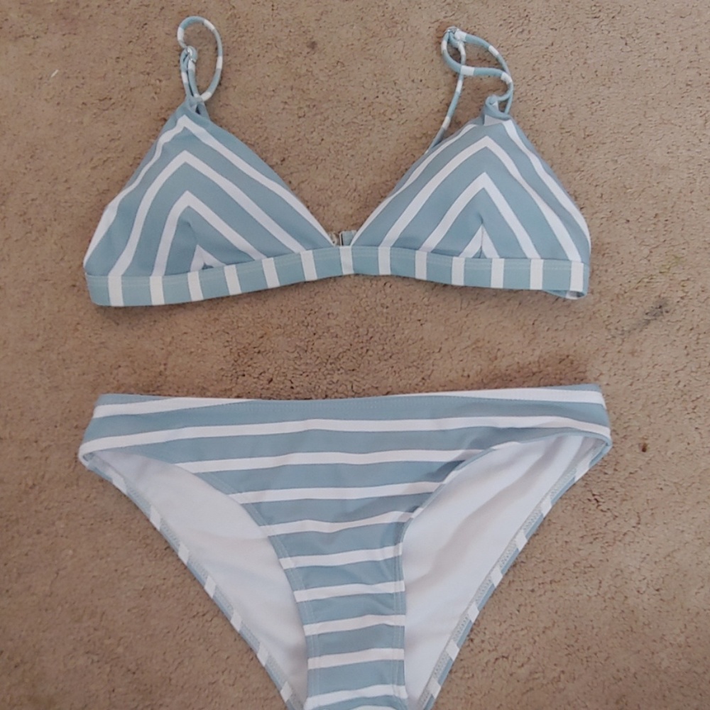 NWOT Blue and White stripe bikini set